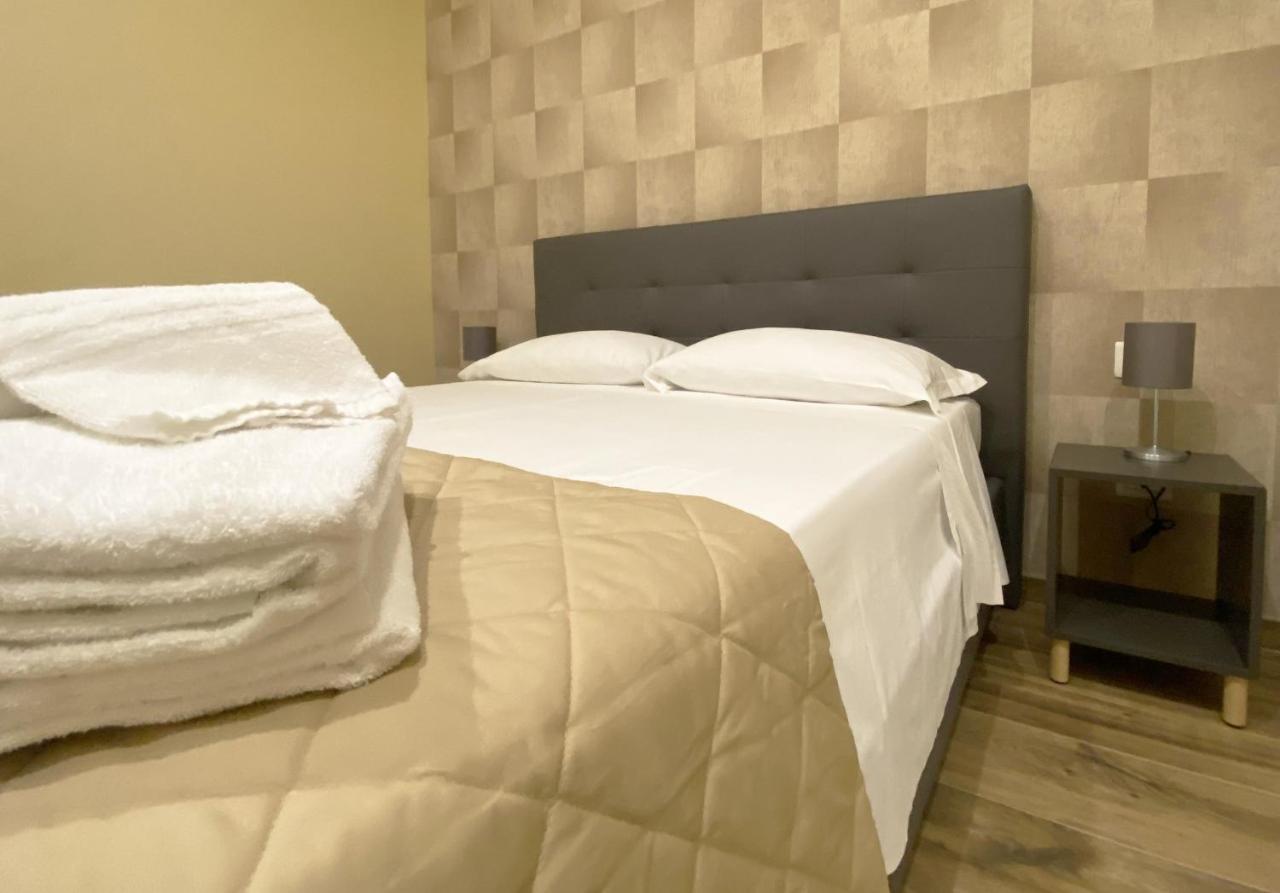 Sami B&B And Holidays Home Ταράντο Εξωτερικό φωτογραφία